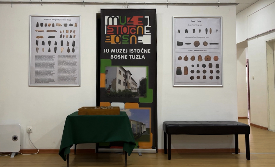 Izložba “Prahistorijski Kameni Artefakti Sjeveroistočne Bosne”